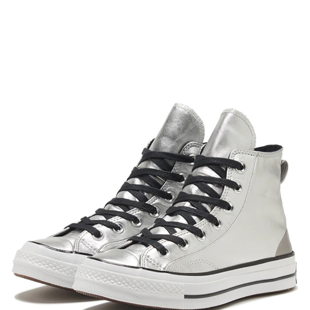 Converse (unisex) Chuck 70 high top ‘Diamond Metal Sneakers! 7.5(M) 9.5(W)